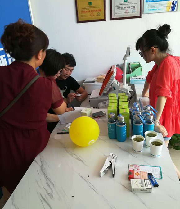 潔希亞國(guó)際洗衣世茂名品商業(yè)街店 潔希亞國(guó)際洗衣世茂名品商業(yè)街店