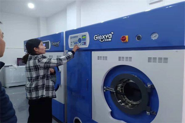 干洗設(shè)備 干洗設(shè)備