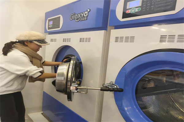 干洗設(shè)備 干洗設(shè)備